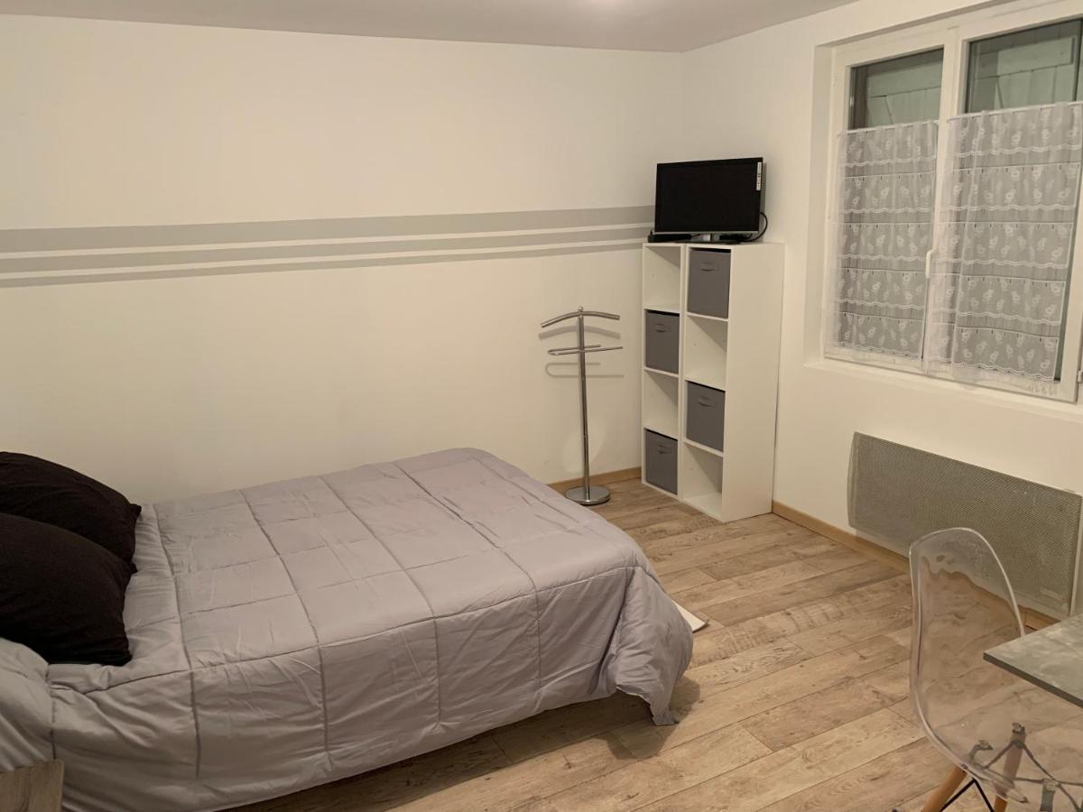 Ferienwohnung Studio Ideal Travail, Famille, Tout Y Est … Dompierre-sur-Besbre Exterior foto
